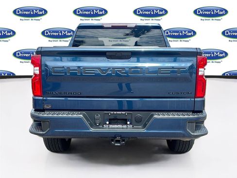 Used 2021 Chevrolet Silverado 1500 Custom w/ LPO, Dark Essentials Package AWD/4WD image 6