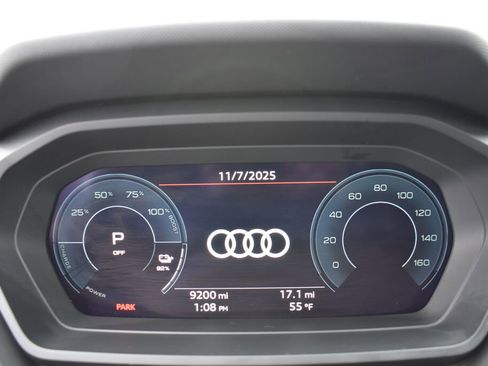 Used 2022 Audi Q4 e-tron Prestige image 17
