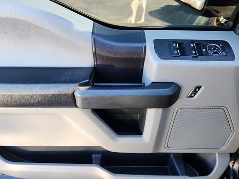 Used 2019 Ford F150 XL w/ Equipment Group 101A Mid image 13