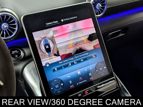 Used 2022 Mercedes-Benz SL 55 AMG 4MATIC w/ Driver Assistance Package image 44