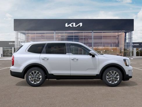 New 2025 Kia Telluride LX image 9