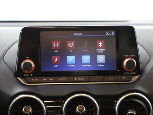 Used 2025 Nissan Sentra S image 15