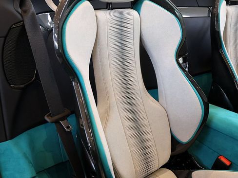 Certified 2022 Ferrari SF90 Spider AWD/4WD image 31