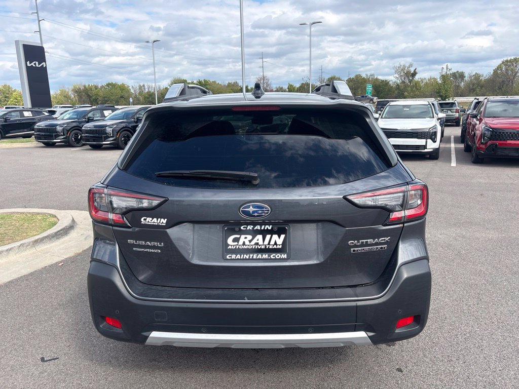 Used 2025 Subaru Outback Touring XT AWD/4WD image 6