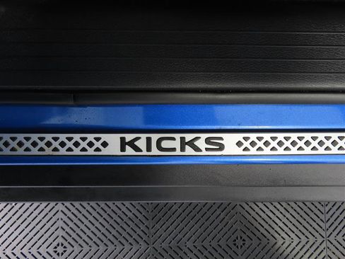 Used 2024 Nissan Kicks S w/ Interior Electronics Package FWD image 10