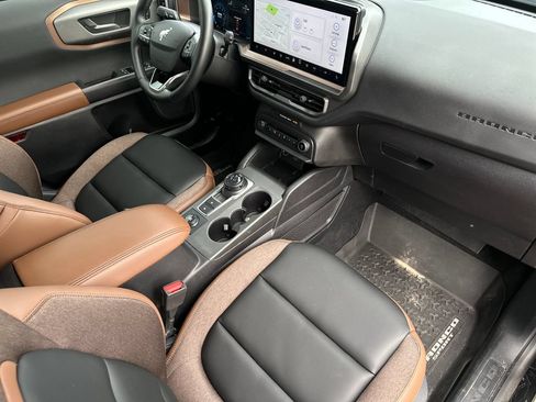 Used 2025 Ford Bronco Sport Outer Banks w/ Outer Banks Tech Package+ AWD/4WD image 15