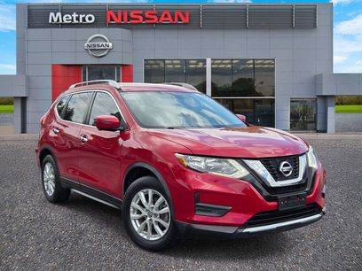 Used 2017 Nissan Rogue SV w/ SV Premium Package