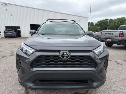 Used 2023 Toyota RAV4 XLE AWD/4WD image 8