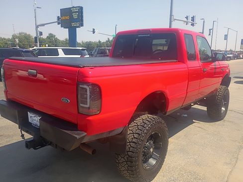 Used 2005 Ford Ranger XLT AWD/4WD image 6