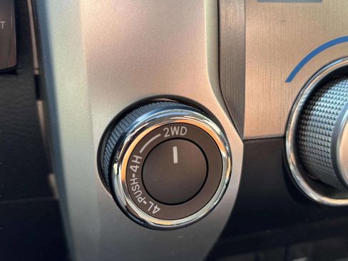 Used 2015 Toyota Tundra 1794 Edition AWD/4WD image 32