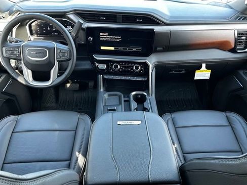 New 2026 GMC Sierra 2500 Denali w/ Denali Reserve Package image 27