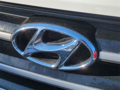 Used 2017 Hyundai Tucson SE image 28