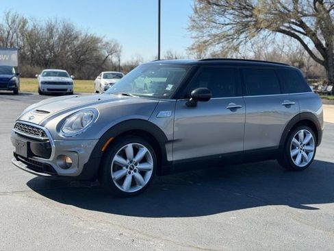 Used 2017 MINI Cooper Clubman S image 3