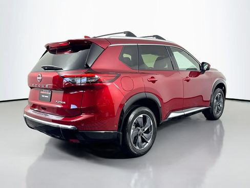Used 2025 Nissan Rogue Platinum w/ Platinum Premium Package FWD image 5