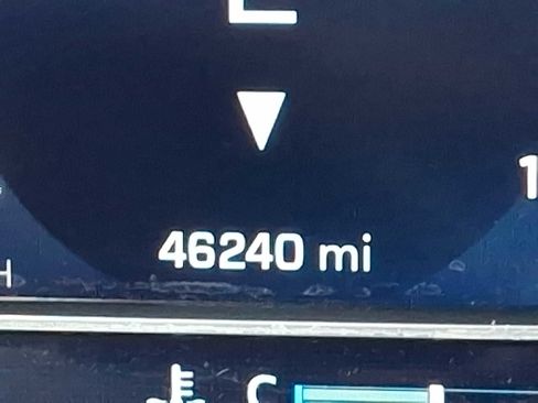 Used 2023 Chevrolet Silverado 1500 LT w/ Protection Package image 19