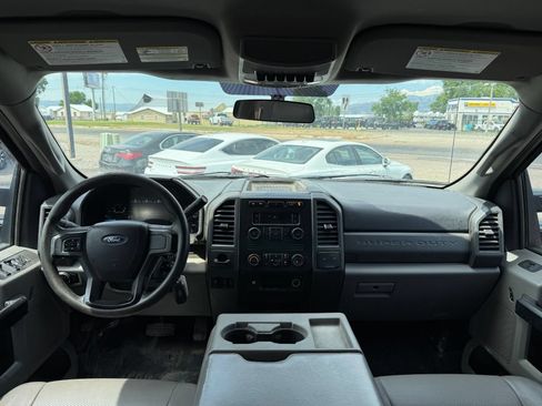 Used 2018 Ford F450 XL w/ Power Equipment Group AWD/4WD image 14
