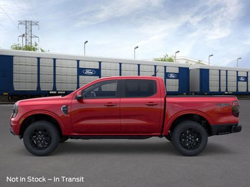 New 2025 Ford Ranger Lariat w/ Black Appearance Package image 3