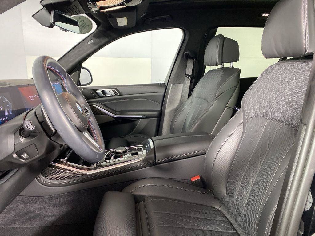 Used 2025 BMW X7 M60i w/ Climate Comfort Package AWD/4WD image 10