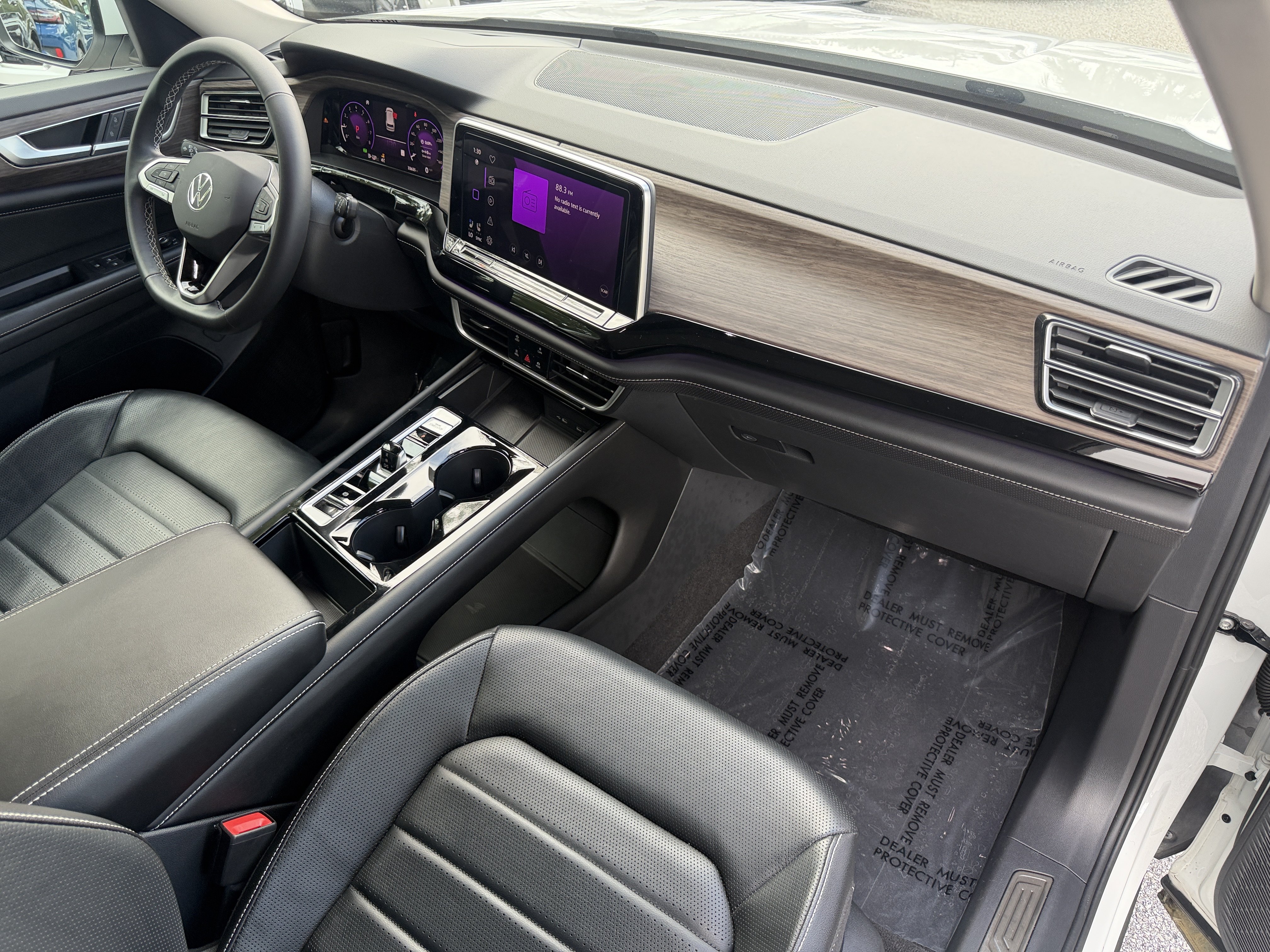 Certified 2024 Volkswagen Atlas SEL AWD/4WD image 13