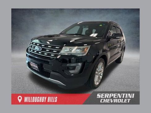Used 2016 Ford Explorer XLT w/ Equipment Group 202A AWD/4WD image 1