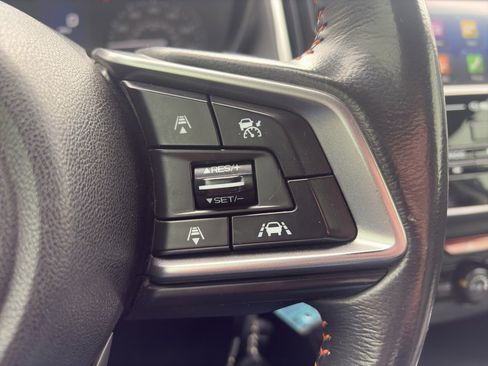 Used 2018 Subaru Crosstrek 2.0i Premium w/ Eyesight System image 25