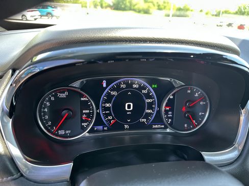 Used 2024 Chevrolet Traverse High Country FWD image 55