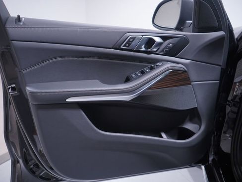 New 2026 BMW X5 xDrive40i AWD/4WD image 10