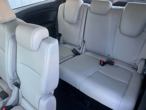 New 2026 Honda Odyssey EX-L image 17
