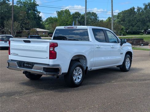 Used 2021 Chevrolet Silverado 1500 LT RWD image 7