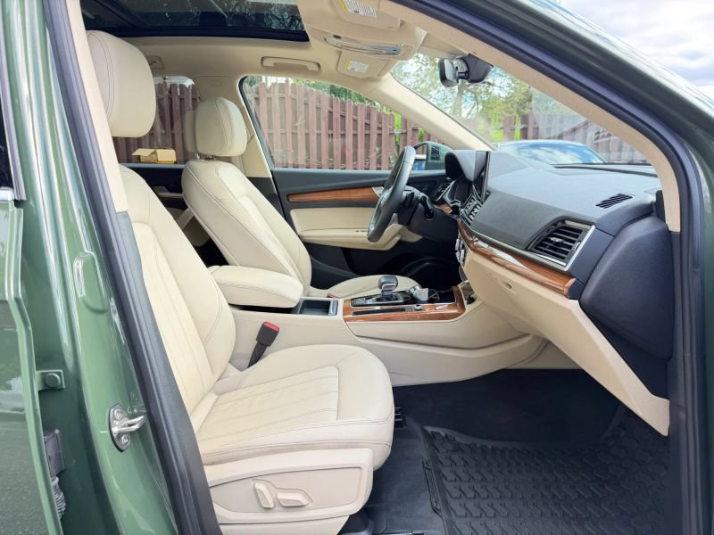 Used 2022 Audi Q5 2.0T Premium Plus AWD/4WD image 29