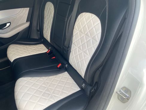 Used 2019 Mercedes-Benz GLC 300 4MATIC Coupe image 13