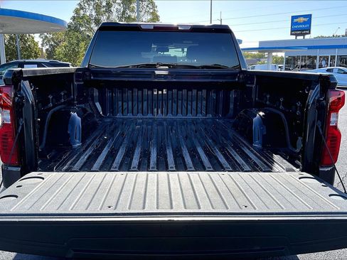 Certified 2023 Chevrolet Silverado 1500 Custom image 7