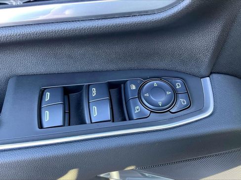Used 2025 Chevrolet Silverado 3500 LT w/ Safety Package AWD/4WD image 37