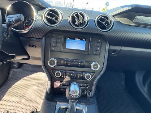 Used 2022 Ford Mustang Coupe image 18