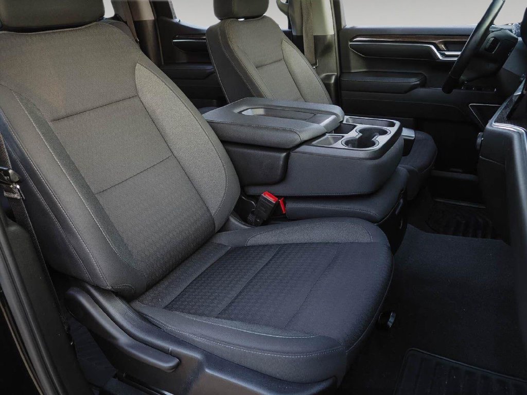 Certified 2023 Chevrolet Silverado 1500 RST AWD/4WD image 22