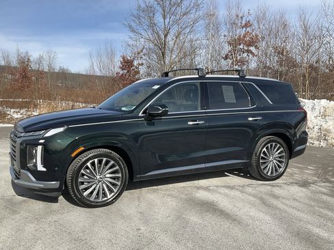Used 2023 Hyundai Palisade Calligraphy w/ Cargo Package image 33