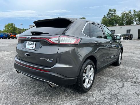 Used 2017 Ford Edge Titanium w/ Equipment Group 301A AWD/4WD image 3