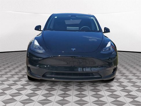 Used 2024 Tesla Model Y Performance image 2