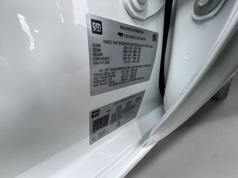 Certified 2024 Chevrolet Silverado 1500 LTZ image 34