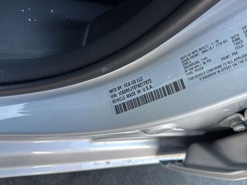 New 2026 RAM 1500 Laramie AWD/4WD image 10