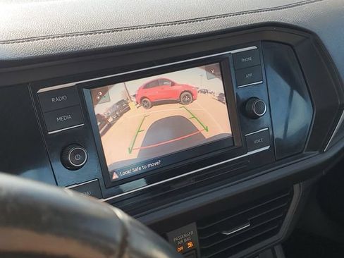 Used 2022 Volkswagen Jetta SE FWD image 15