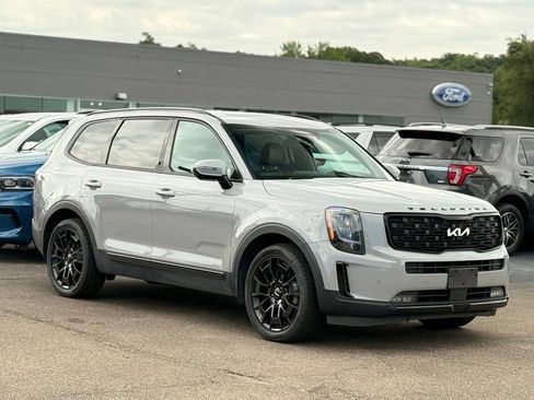 Used 2022 Kia Telluride SX w/ SX Prestige Package AWD/4WD image 30
