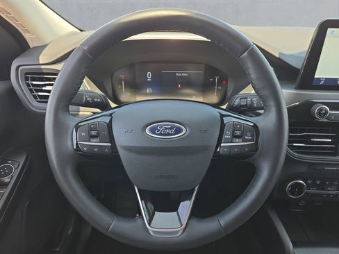 Used 2023 Ford Escape Active AWD/4WD image 13