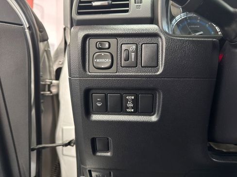Used 2019 Toyota 4Runner SR5 image 11