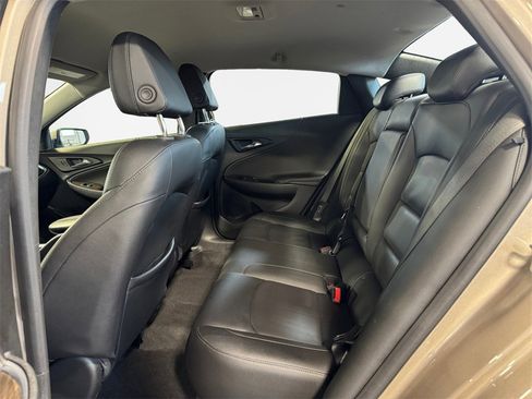 Used 2024 Chevrolet Malibu LT image 24