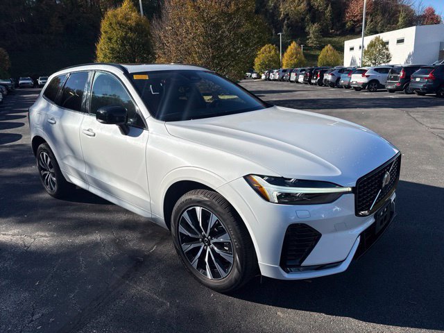 Used 2024 Volvo XC60 B5 Core w/ Protection Package Premier AWD/4WD image 8