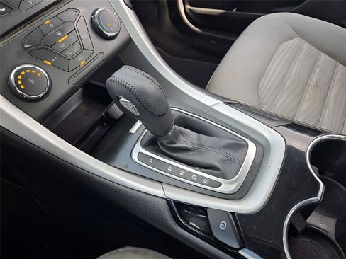 Used 2016 Ford Fusion S FWD image 18