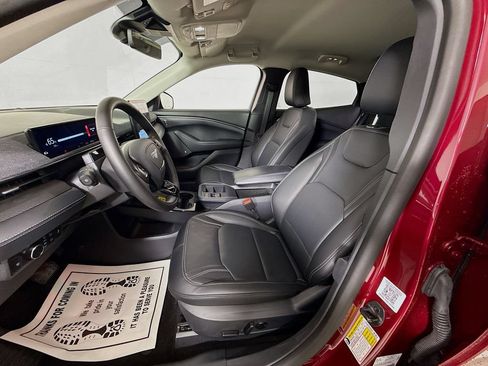 Certified 2025 Ford Mustang Mach-E Premium RWD image 2