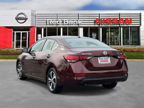 Certified 2021 Nissan Sentra SV image 4