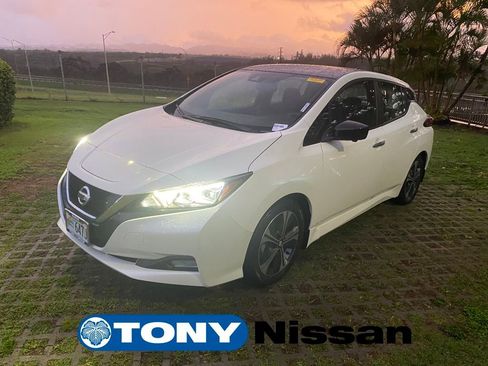 Used 2020 Nissan Leaf SV w/ SV Technology Package image 21